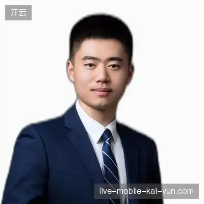 梁龙